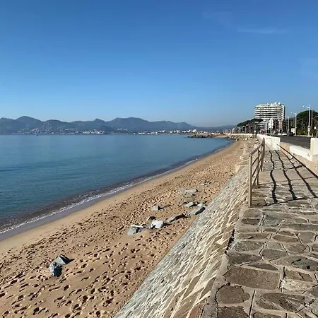 Azur 015 Yourhosthelper Classe 2 Etoiles * Cannes