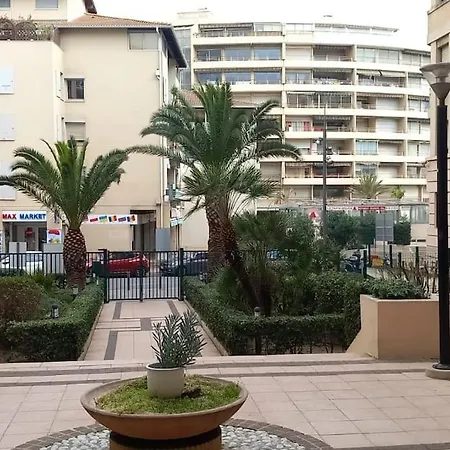 Azur 015 Yourhosthelper Classe 2 Etoiles Cannes